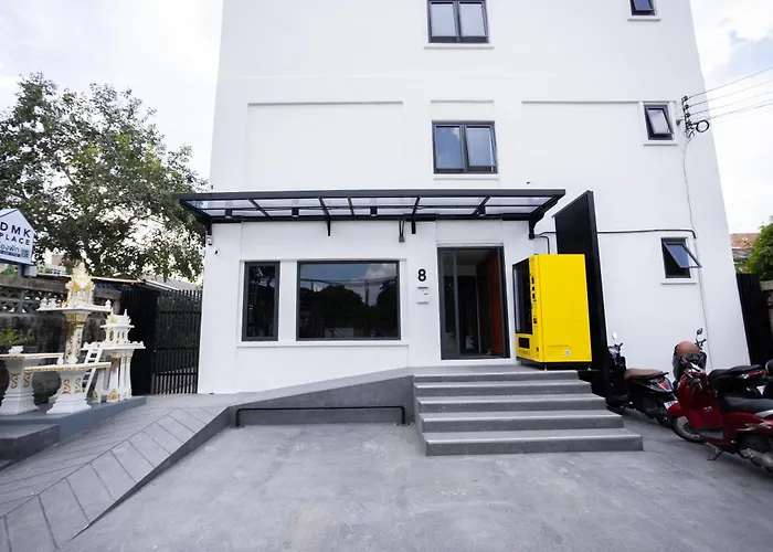 Dmk Place Capsulehotel